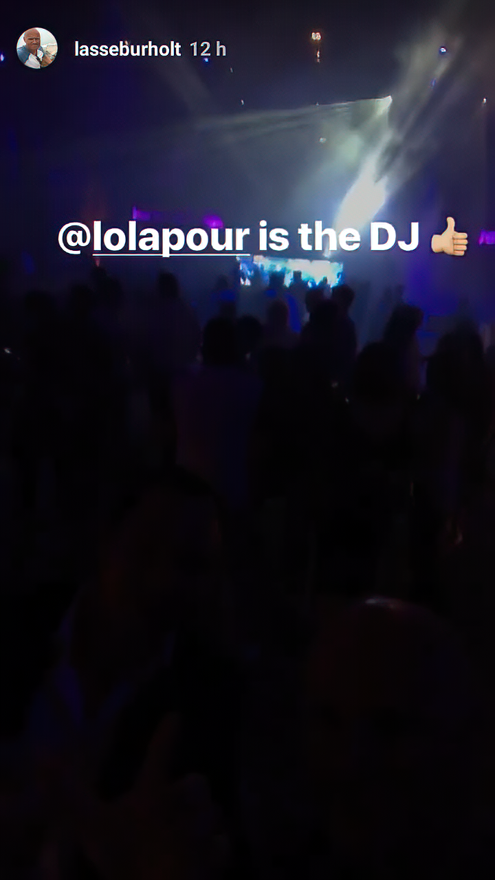 Lola Pour